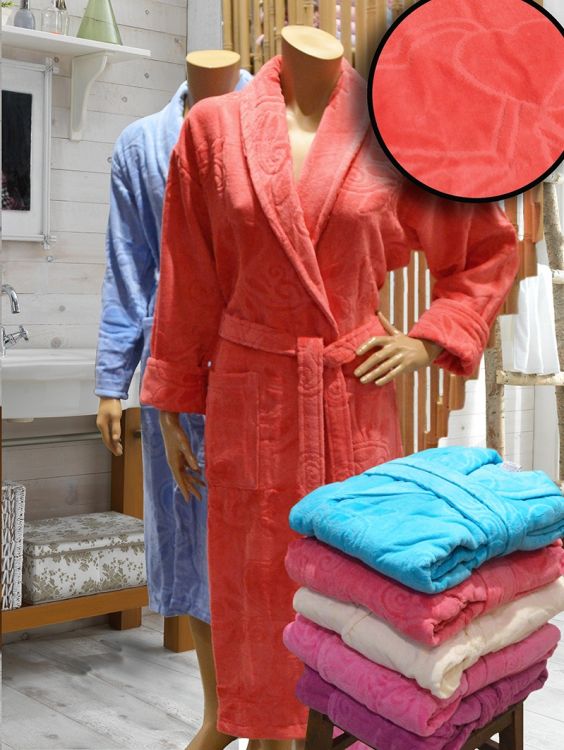 Велюровый розовый женский халат купить недорого