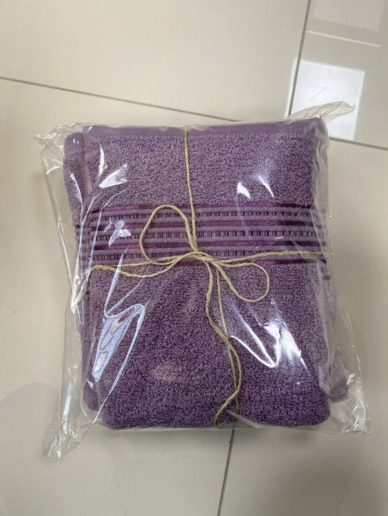 Набор махровых полотенец ( 2 шт) фиолетового цвета купить