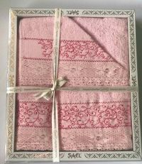 Набор розовых махровых полотенец Sikel (3 шт) с кружевом Verona