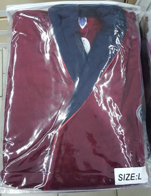 Мужской халат велюр бордовый с вышивкой Zeron в упаковке