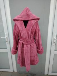 Темно розовый женский халат Zeron Velsoft короткий