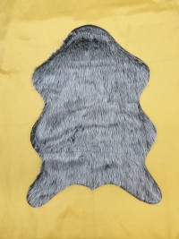 Меховый коврик для спальни Имитация шкуры V-8 серый, акрил