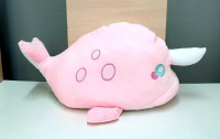 Детский плед внутри мягкой игрушки-подушки Дельфин розовый