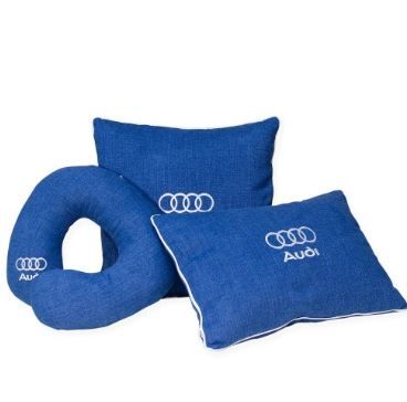 Подушка декоративная Audi купить