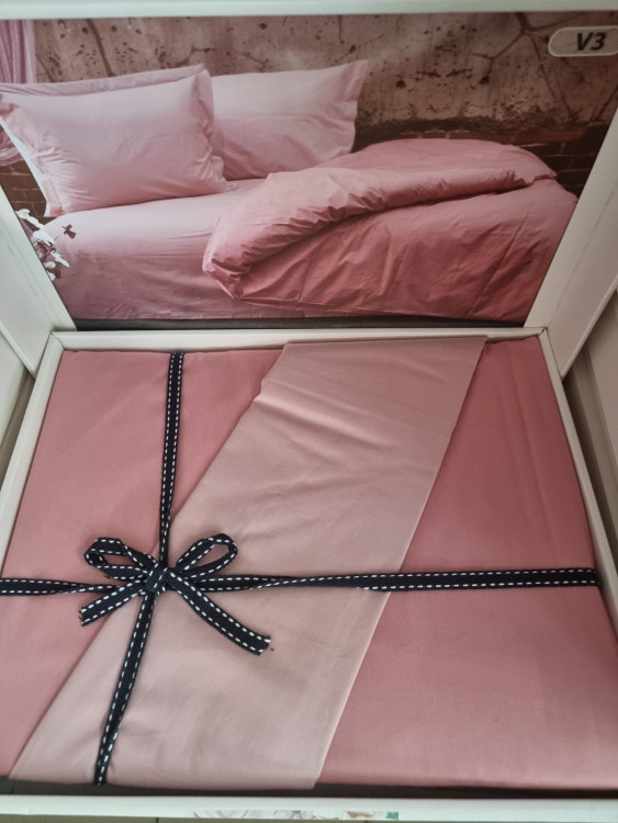 Постельный комплект Pure Series V3 Ranforce Deluxe розовый в подарочной коробке