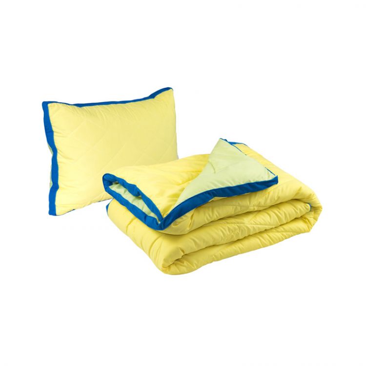 Одеяло демисезонное силикон желтого цвета
