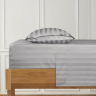 Простынь серая сатин Sateen Stripe Grey на резинке 2
