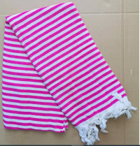 Пляжное полотенце Peshtemal темно розовая тонкая полоска
