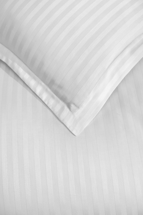 Однотонное Stripe Sateen постельное белье белого цвета