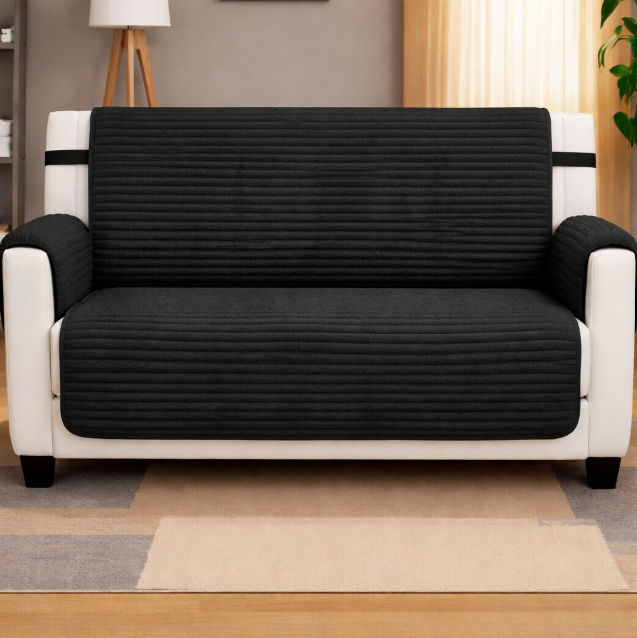  Защитная накидка на 2 месный диван из мебельного велюра черный