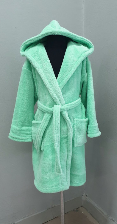 Светло зеленый детский махровый халат для девочки на подарок