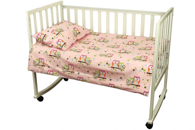 Постельное белье в кроватку на резинке розовое