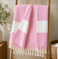 Пляжное полотенце жаккард Peshtemal 250 г/м2 розовый
