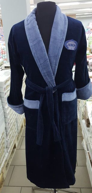 Мужской халат велюр темно-синий с вышивкой Zeron
