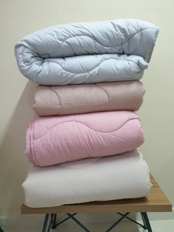 Силиконовое одеяло в чехле из бязи Organic cotton бежевого цвета