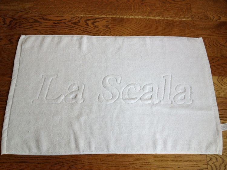Полотенце-коврик гостиница La Scala