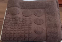 Махровый коврик для ванной 750 г/м2 темно коричневый 50х70 Ножки