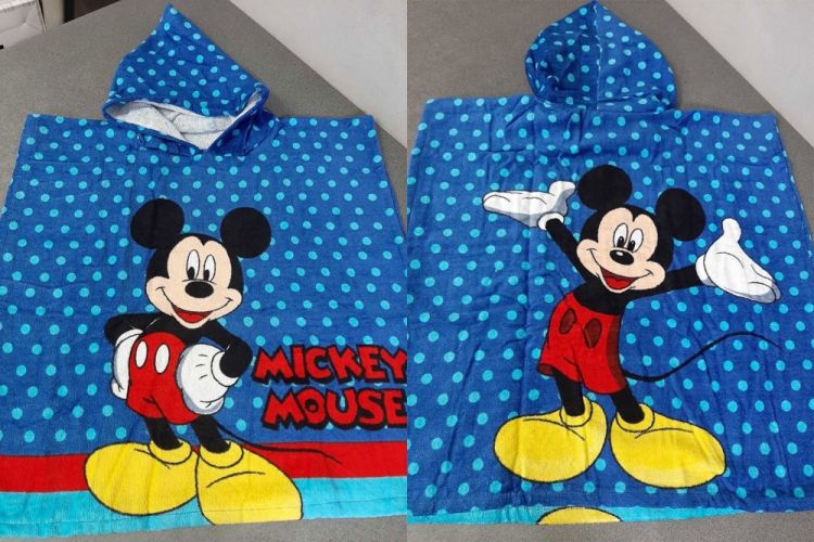 Пляжное полотенце-пончо голубое Микки Маус для малышей