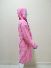Подростковый махровый халат Welsoft темно розового цвета с полосками