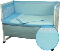 Защитное ограждение в кроватку с кружевом Руно голубое