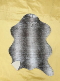 Меховый коврик для спальни Имитация шкуры V-20 серый, акрил