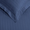 Однотонное постельное белье Stripe Sateen синего цвета