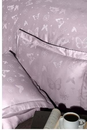 Однотонное постельное белье Corina lavender на подарок