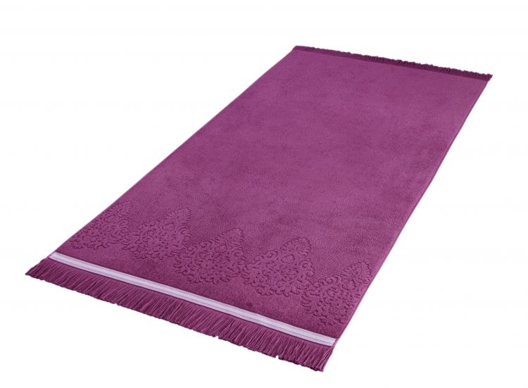 Купить фиолетовое полотенце с бахромой Demor на подарок мужчине