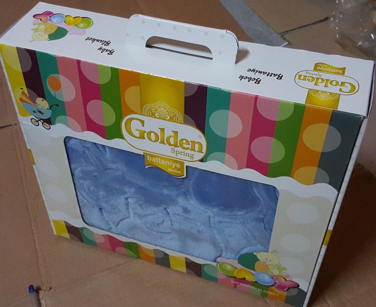 Детский плед-одеяло GOLDEN в коробке
